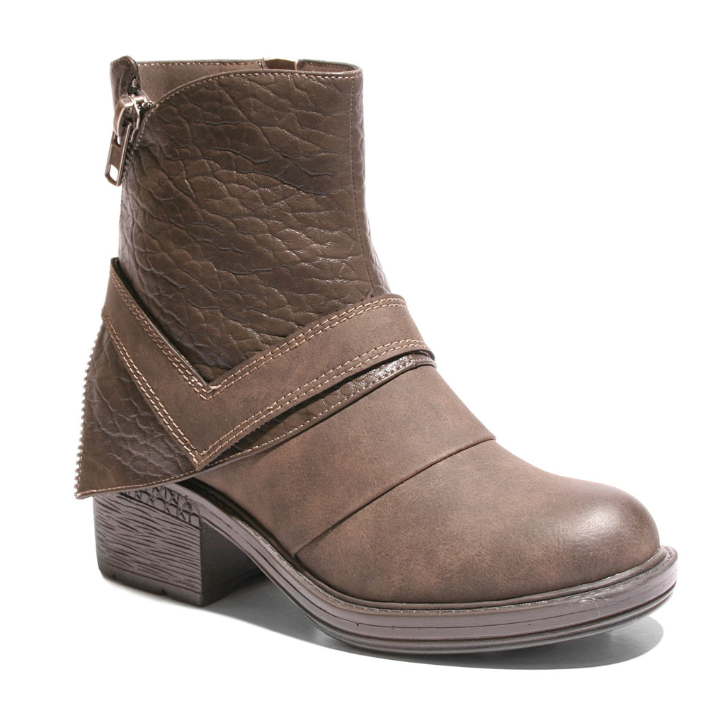 Three quarter view mixed media grunge brown bootie with side zipper