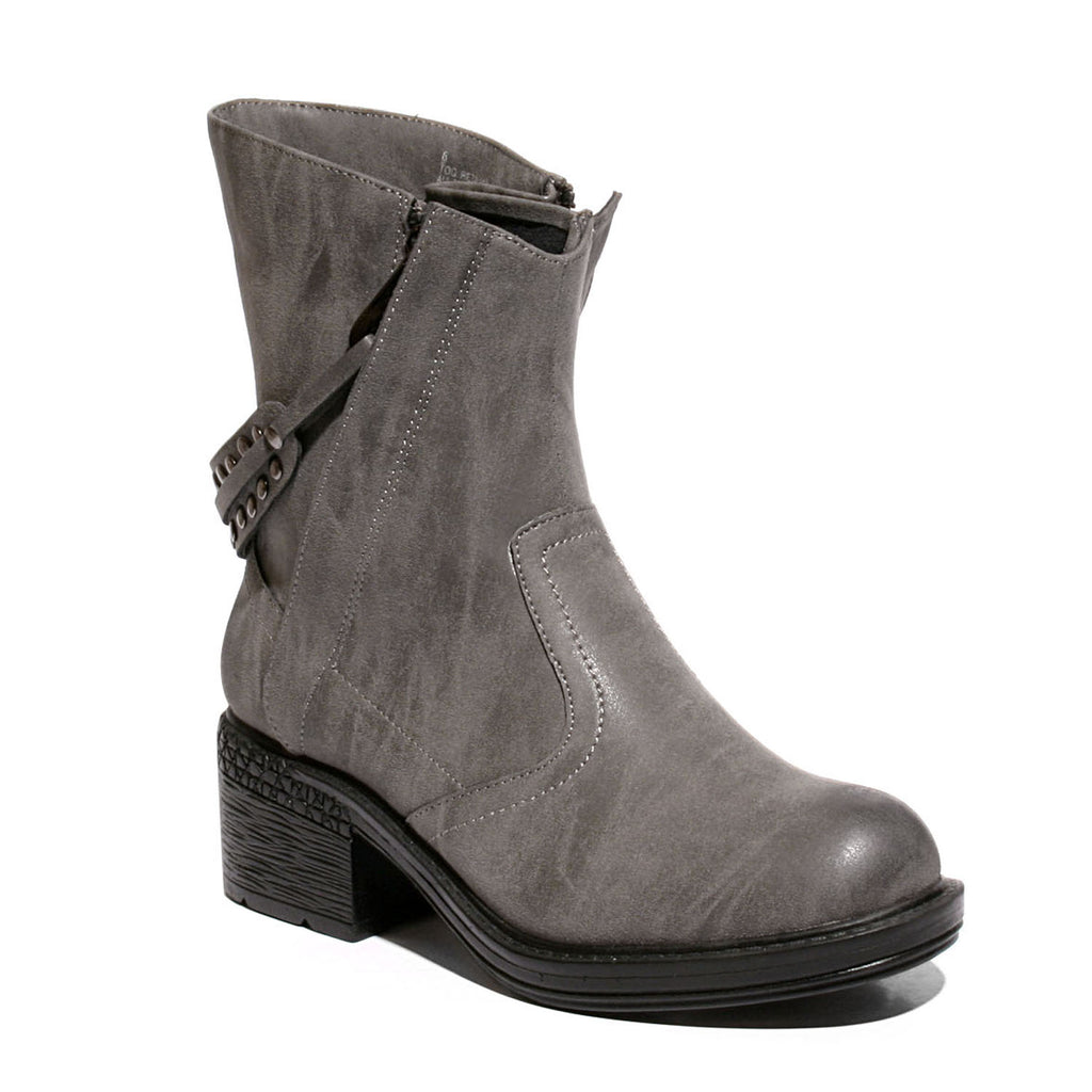 three quarter view black mid-heel bootie with zipper closure and sole material rubber